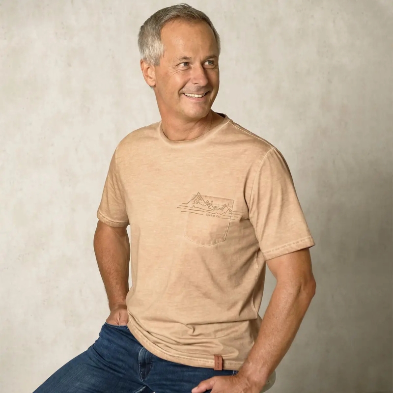 T-Shirt men - mit Tasche - Mountain - zirben-braun