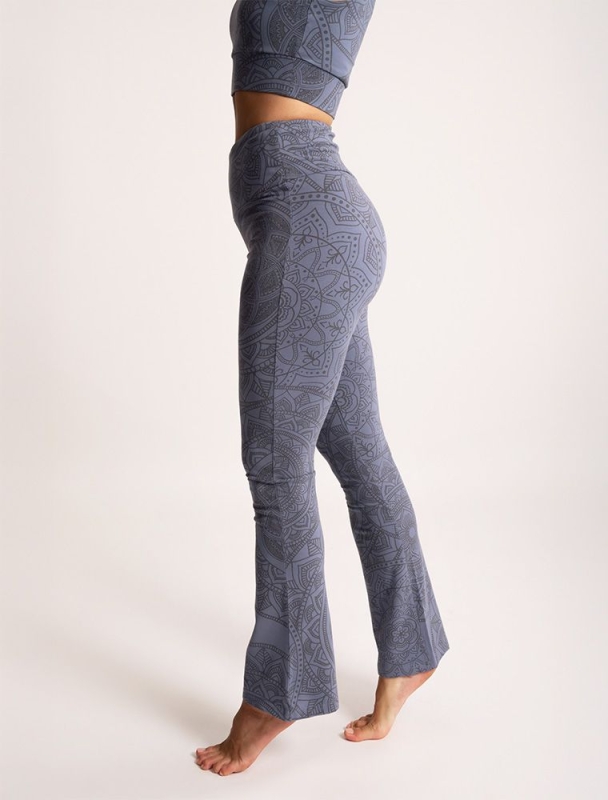 Yoga Hose Guna